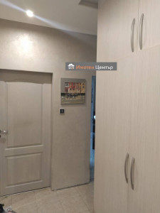 Продава 3-СТАЕН