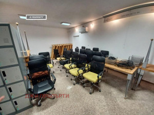 Дава под Наем ОФИС