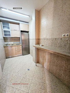 Дава под Наем ОФИС