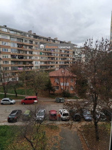 Продава 3-СТАЕН